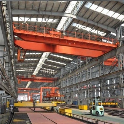 Cầu trục xây dựng