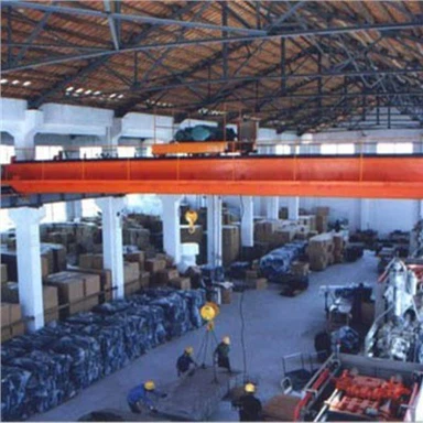 Thiết bị nâng cẩu trên cao